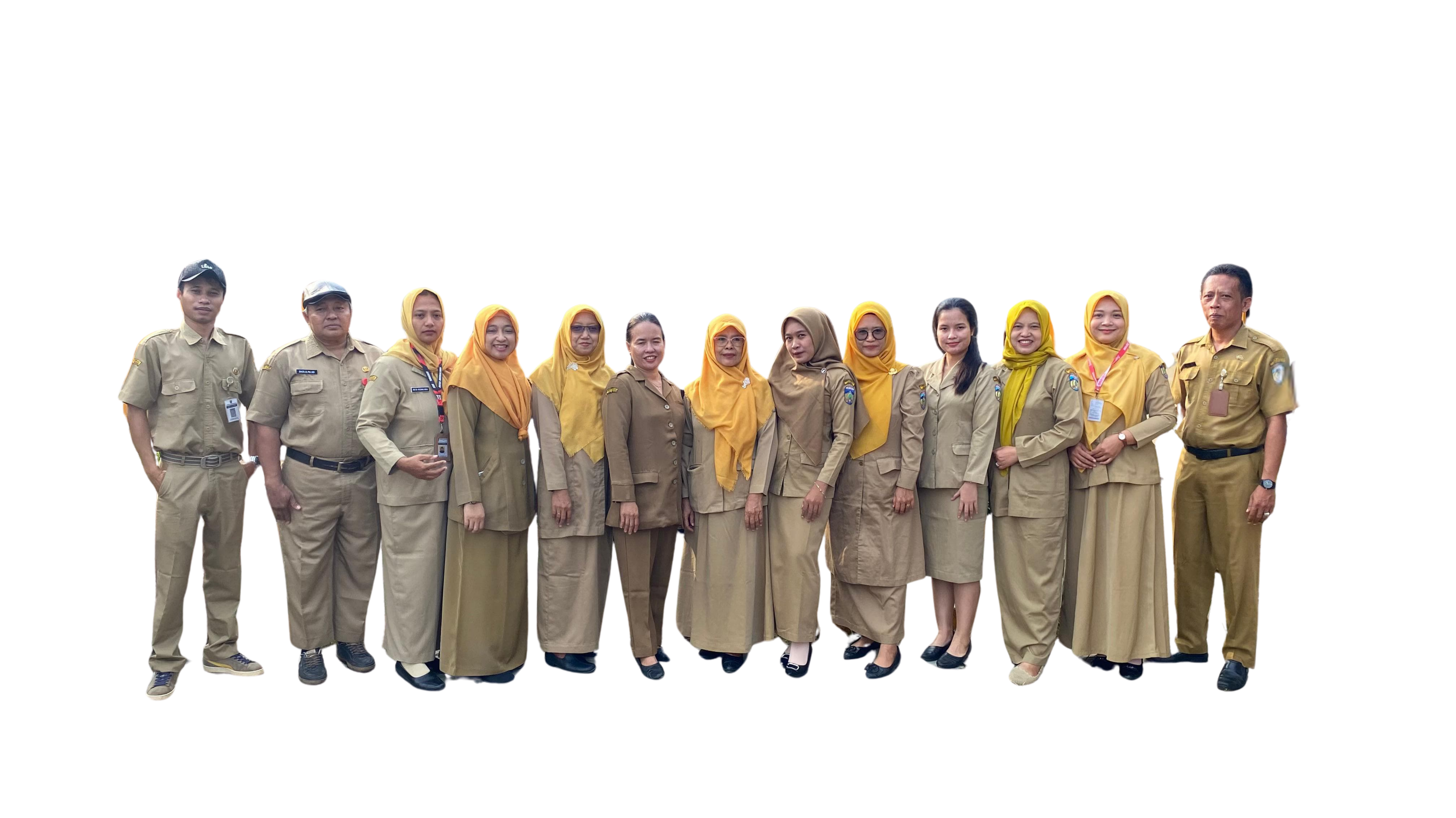 Foto bersama tenaga pendidik SDN 2 Tubanan